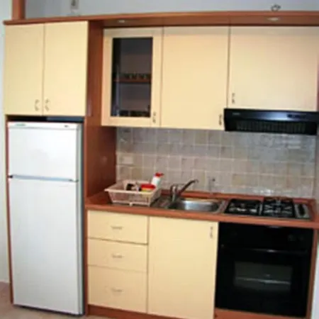Adi - Great Location Apartment Tisno