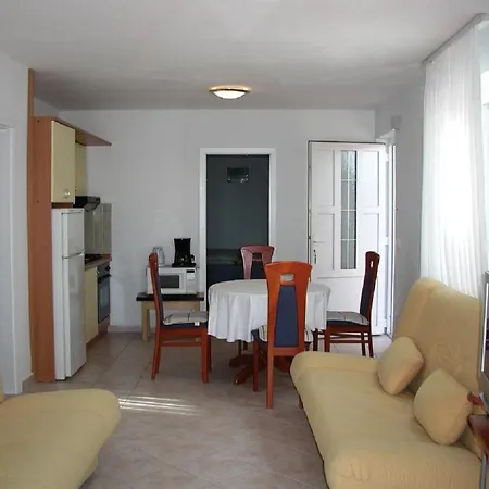 Apartment Adi - Great Location Tisno