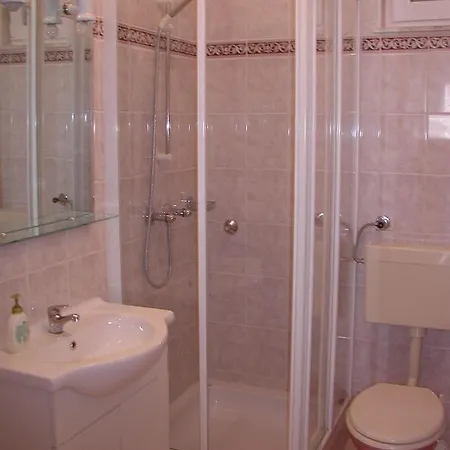 Apartment Adi - Great Location